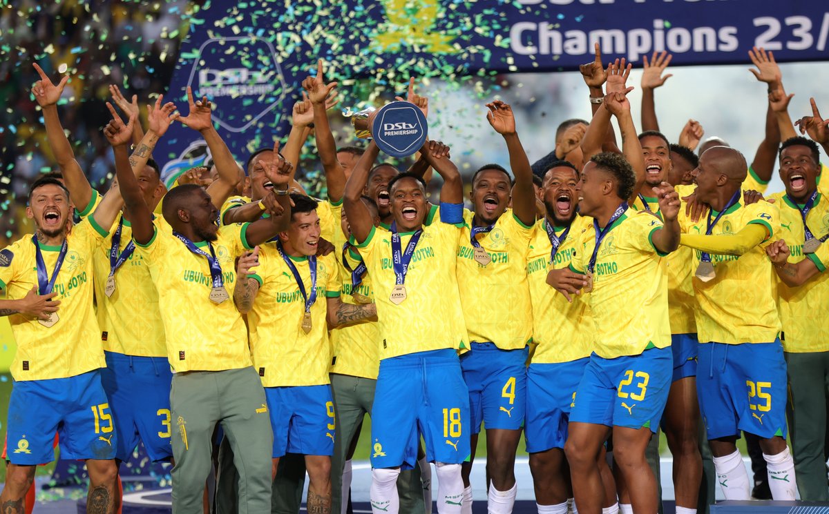 This is how it feels to be a 1⃣4⃣ 𝙏𝙄𝙈𝙀 𝙋𝙎𝙇 𝘾𝙃𝘼𝙈𝙋𝙄𝙊𝙉 🤩🤩

#Sundowns #DStvPrem