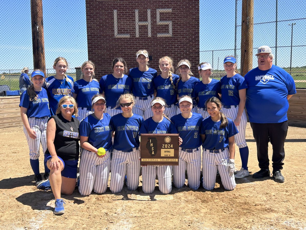 VG AD (@vgbluedevils) on Twitter photo Proud of these girls and their coaches! ππ IHSA Sectional Champions! On to the SUPERSECTIONAL Monday at 11 am at Illinois Wesleyan vs Serena! Go Blue Devils! #EliteEight <a href="/VG302/">Villa Grove CUSD 302</a> <a href="/ngpreps/">News-Gazette Preps</a> <a href="/zachpiatt13/">Zach Piatt</a> @WCIA3Bret Proud of these girls and their coaches! ππ IHSA Sectional Champions! On to the SUPERSECTIONAL Monday at 11 am at Illinois Wesleyan vs Serena! Go Blue Devils! #EliteEight <a href="/VG302/">Villa Grove CUSD 302</a> <a href="/ngpreps/">News-Gazette Preps</a> <a href="/zachpiatt13/">Zach Piatt</a> @WCIA3Bret