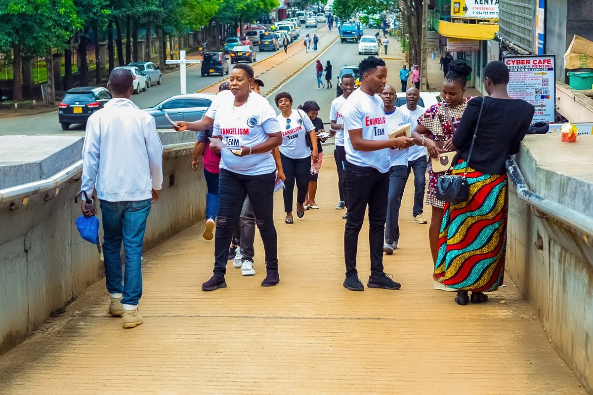 Make it a point today to win a soul to Christ. Tell someone about the love of God. Earlier Today Evangelism Team went For Evangelism! Those who win souls are wise. Proverbs 11:30. Welcome For Our Sunday Service @Eccnairobi 10.00am LOCATED 📍 BIASHARA PLAZA BUILDING ROOFTOP