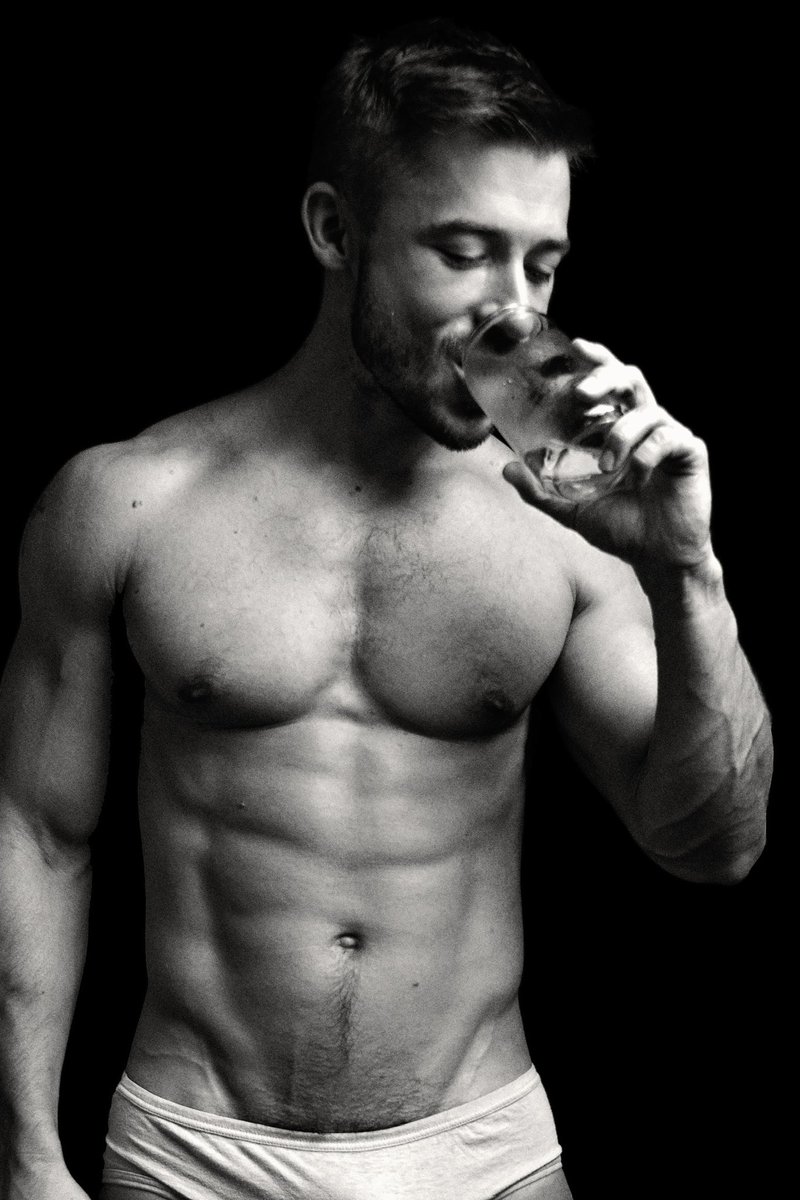 Joe - steven gabriel photography 
IG <a href="/steven/">Steven Liu</a>.shoots.raw