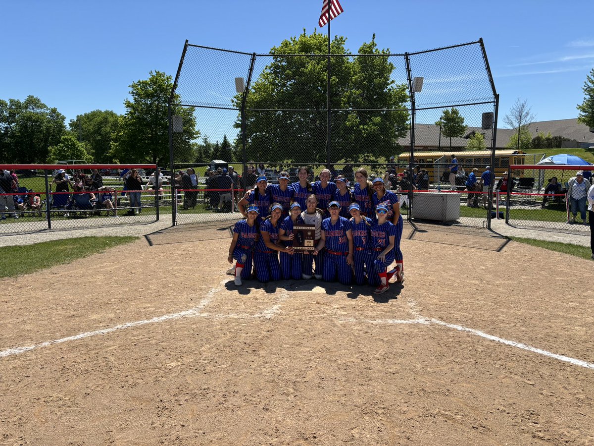 2024 Class 3A Regional Champions!  Great Job Raiders!  Raiders will play Tuesday at 430pm in sectional semifinal vs Elmwood Park here at South.