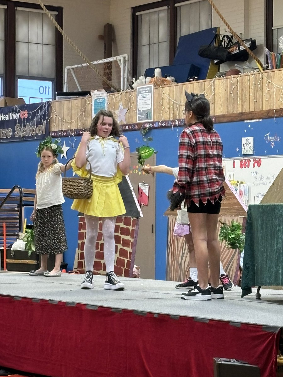 Great play performance <a href="/LincolnD303/">Lincoln Elementary</a> glad we were able to connect with Marquee theater and use a portion of the Scout Grant to give our students this opportunity.