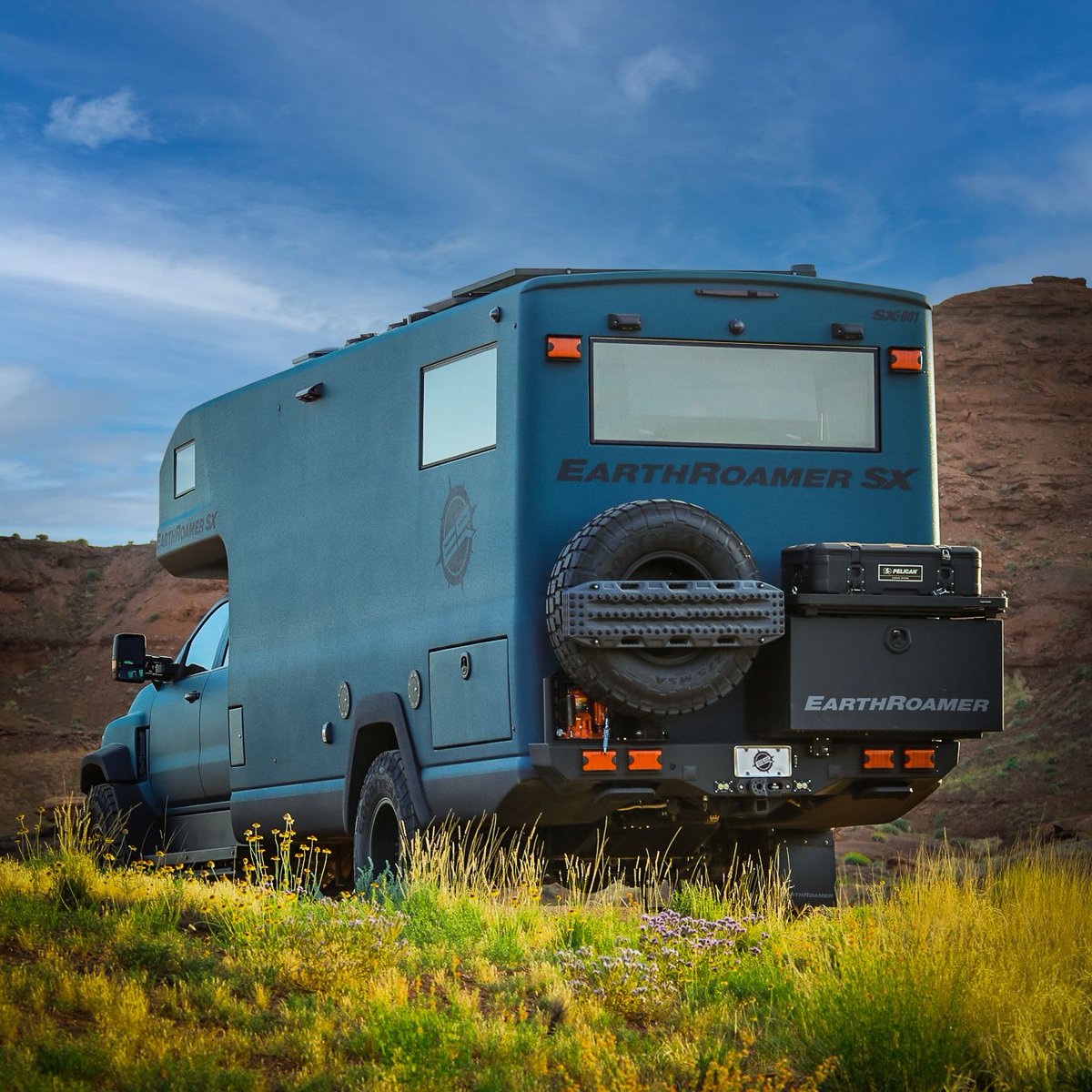 Rear ends don't get any better than this! Built for the wild, ready for anything. · · · #earthroamer #offroad4x4 #expeditionvehicle #campinglife #overlanding #4x4life #4x4trucks #vanlife #vanlifeadventures