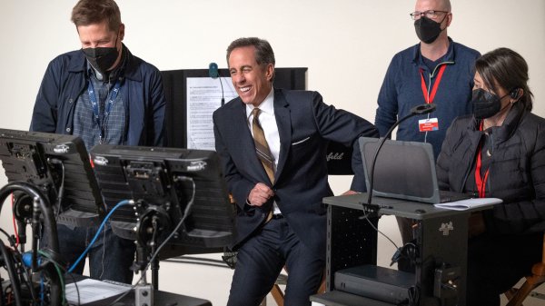 With UNFROSTED, Jerry Seinfeld marries an early Coen Brothers influence to Brechtian distancing techniques removing all personal investment in his narratives.

This masterful approach to the shallow ubiquity of corporate branding heralds a new American auteur.