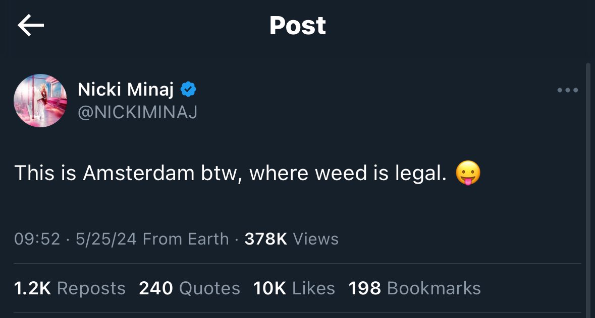 hiibean's tweet image. Oh #shes not that bright ☹️