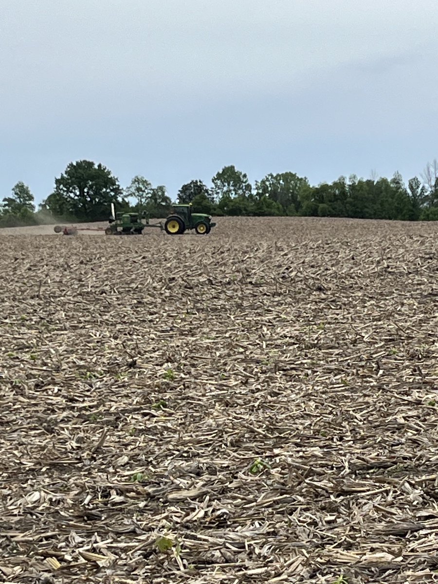 Cleaning the ⁦<a href="/PRIDESeeds/">PRIDE Seeds</a>⁩ PS1338 out of the drill. #plant24 in the books.