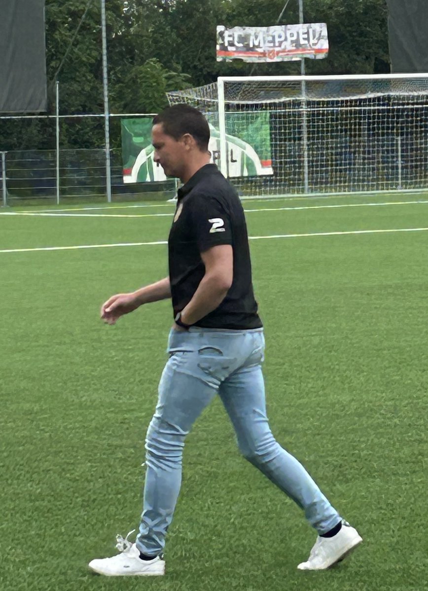 <a href="/ArjanBosschaart/">Arjan Bosschaart</a> aan het begin van de competitie: winnaars hebben een plan, verliezers een excuus. Nu op schouders; bekroning van een goed seizoen voor de teamstaf, spelers en overige betrokkenen.