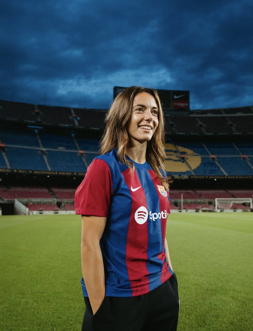 Aitana en la presente UEFA Champions League Femenina:  

➤ 6 goles.
➤ 5 asistencias.
➤ 11 partidos. 
➤ Marcó y asistió en fase de grupos.
➤ Marcó y asistió en cuartos de final.
➤ Marcó en semifinales.
➤ Marcó en la final.
➤ Líder de asistencias del torneo. 

COSAS DE LA