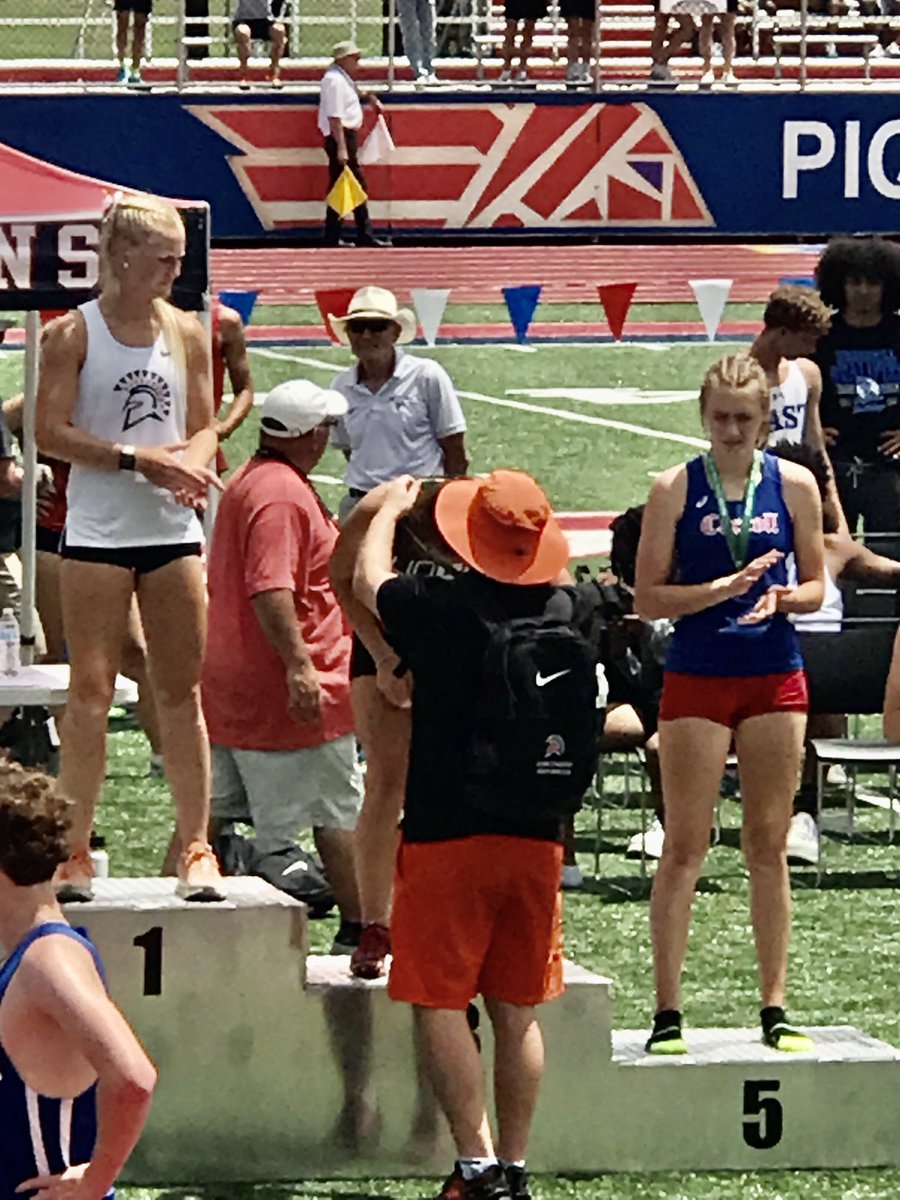 nrhsathletics's tweet photo. STATE BOUND IN THE 1600 RILEY DAVIS and a NEW SCHOOL RECORD! #NRPRIDE! https://t.co/1v478zQLcb