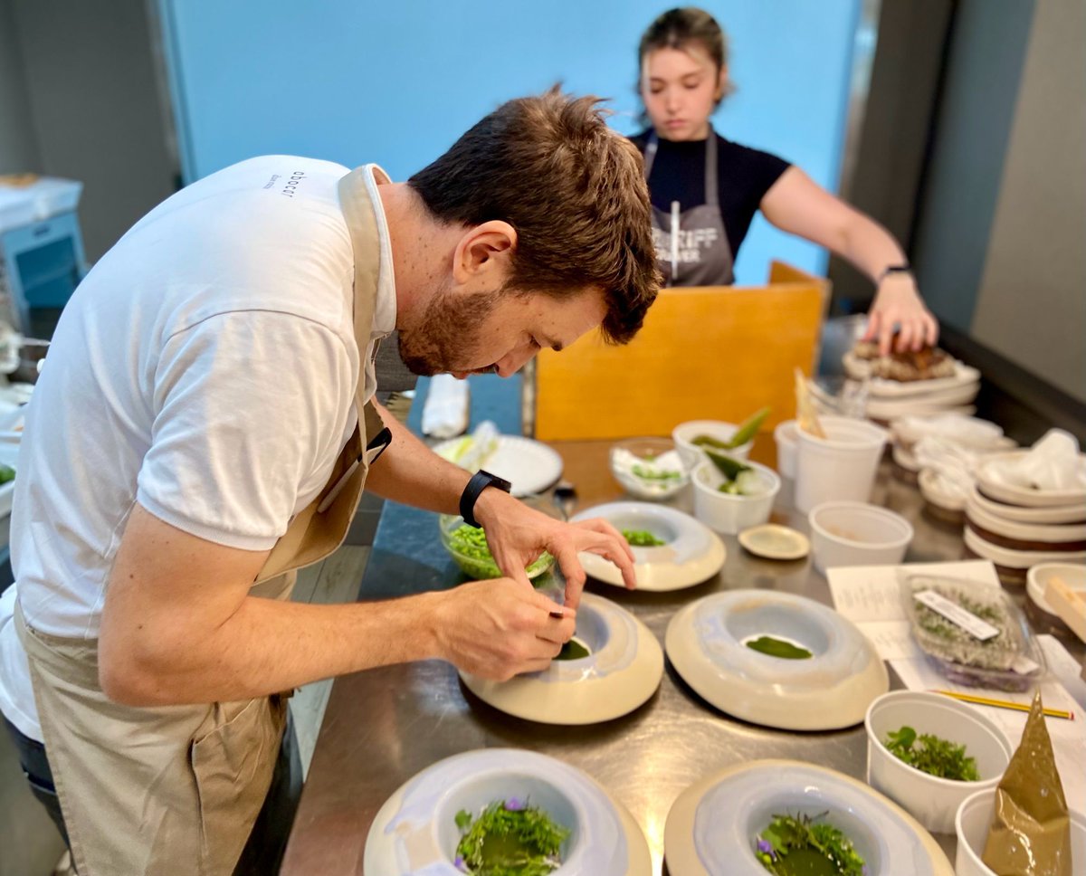 Bernd H. Knöller tweet media