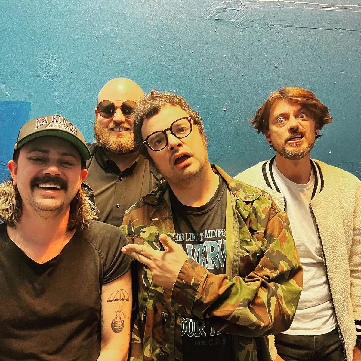 TheScenestar's tweet photo. Up-and-coming Los Angeles indie rock act Jagged Baptist Club are headlining a 21+ show at Permanent Records tonight!
Boy Deluxe and Hurt Hawks will be opening the show.
Tickets are on sale now: https://t.co/ZQBKG5Ip6r
#jaggedbaptistclub #permanentrecords https://t.co/MeNxBG851e