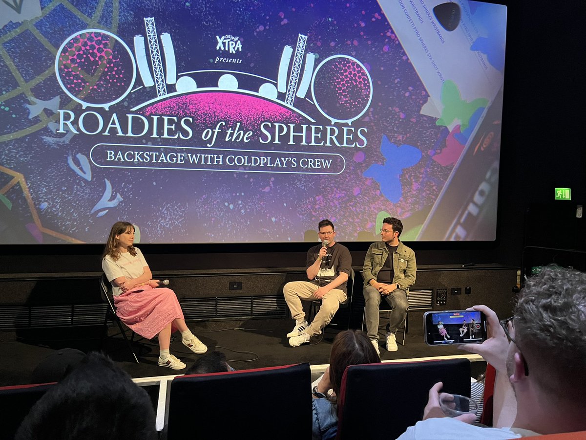 poddiesLoVe's tweet image. So good to be at the screening of Roadies of the Spheres - first world premier for me! 😂
@coldplayxtra team have done a brilliant job 👏🤩