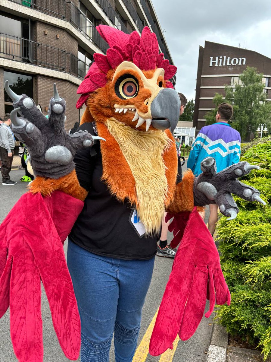Enjoying my First Convention at Confuz 2024!

Is so nice to see people be welcoming and all the lovely comments about my suit. Nice to meet you all.

Picture taken by : <a href="/kyrmeso/">Kyrmeso 🇪🇺 EF30</a>