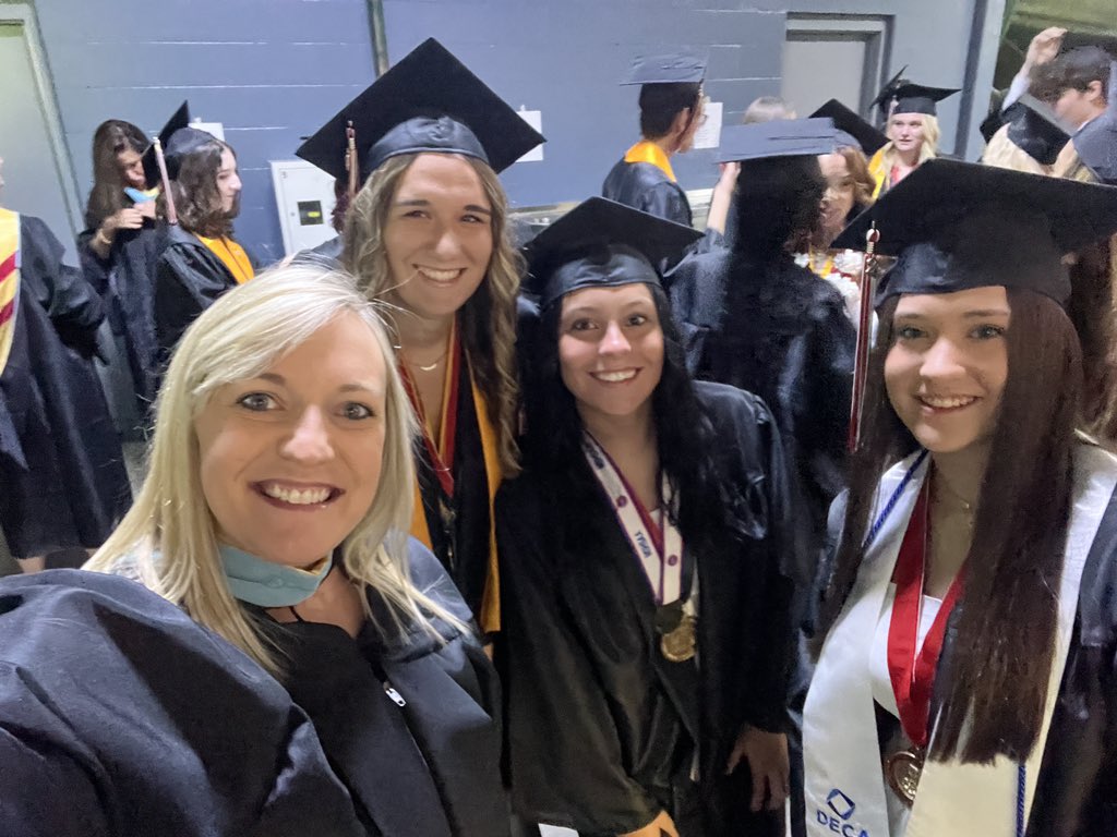 Allie Woods tweet media