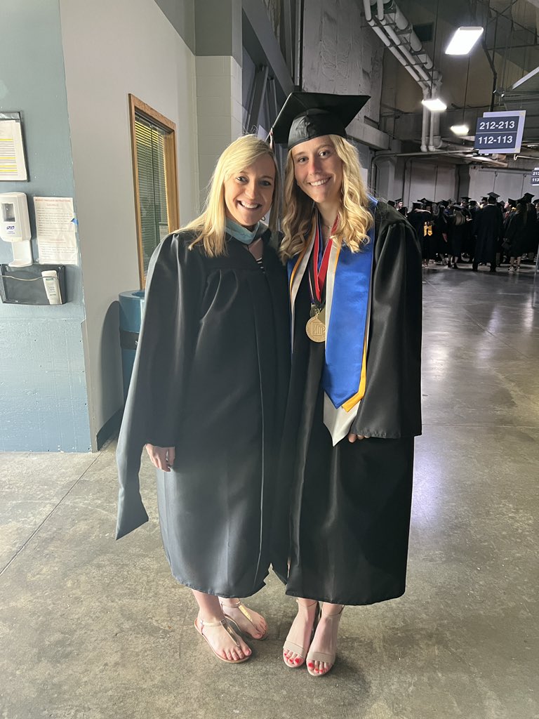 Allie Woods tweet media