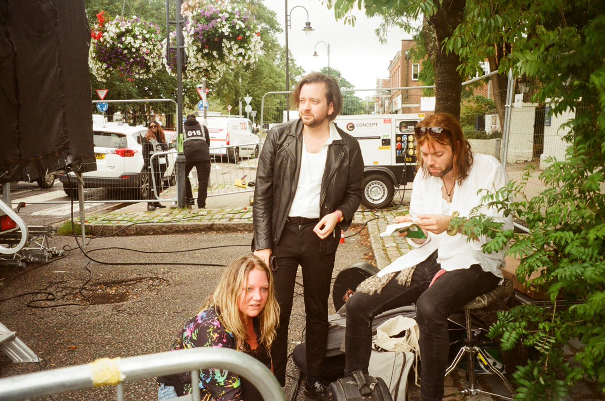 jwparismusic's tweet photo. 11:30 AM 
Sunday 26th May
@bbcintroducing Stage
@BBCR1 Big Weekend

We can’t wait to share this huge moment with you tomorrow Luton. 

Rain, shine or knees deep in mud - it’ll be our best yet. 

Hope to see you down the front. 

Love Gemma, Danny and Aaron x

#bigweekend #luton https://t.co/64JFS4z7IB