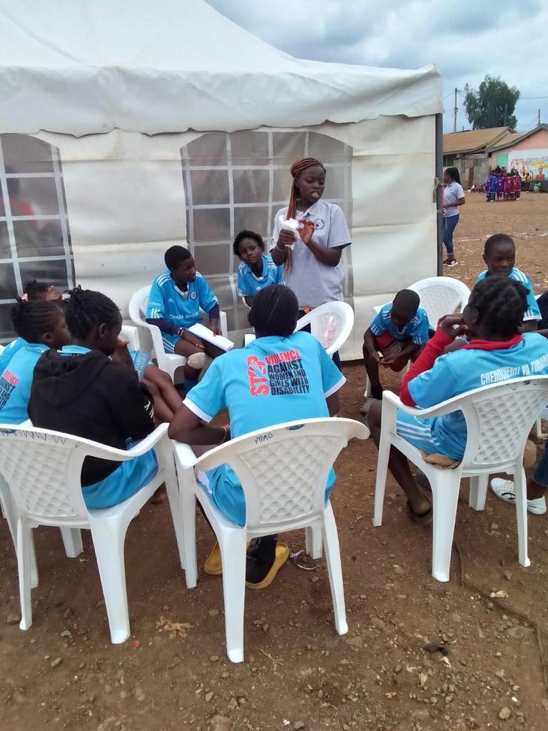 Its all about teaching the girls on how to take care of their menstrual hygiene. #polycomgirls #Polycomspeaks #GPENDE