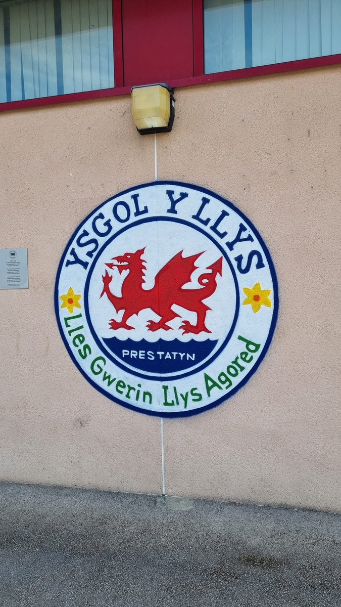 Ysgol Y Llys (@yyllys) on Twitter photo Diolch i <a href="/dime_one/">andy dimeone birch</a> am ei waith ardderchog wythnos yma. Braf cael chydig o liw o amgylch yr ysgol. Geiriau bendigedig gan ein Pennaeth. Big thank you to <a href="/dime_one/">andy dimeone birch</a> for hi excellent work this week. Lovely to see some colour around the school. Wonderful words from our Head. Diolch i <a href="/dime_one/">andy dimeone birch</a> am ei waith ardderchog wythnos yma. Braf cael chydig o liw o amgylch yr ysgol. Geiriau bendigedig gan ein Pennaeth. Big thank you to <a href="/dime_one/">andy dimeone birch</a> for hi excellent work this week. Lovely to see some colour around the school. Wonderful words from our Head.