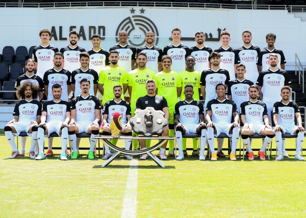 AlsaddSC's tweet photo. الله لا يقطعها عاده 😍

الصور الرسمية لأبطال #دوري_نجوم_اكسبو و #كاس_الأمير 

#السد | #دائما_مع_السد https://t.co/CXspDJgS3J