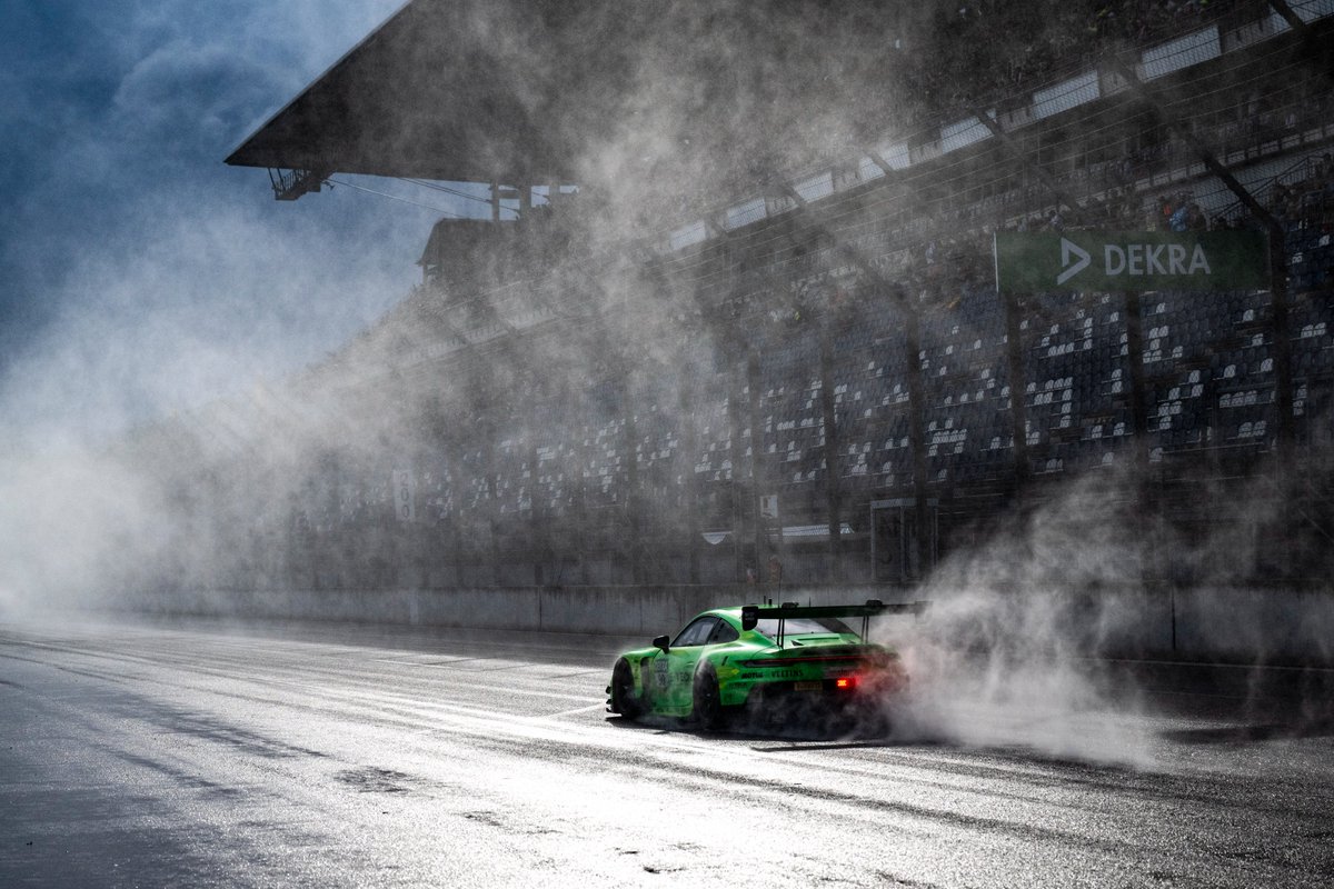 Some pics from an eventful first race day at the Lausitzring and our first #DTM podium finish in 2024. 🏁🏆 Tomorrow we go again!🚀#MantheyEMA