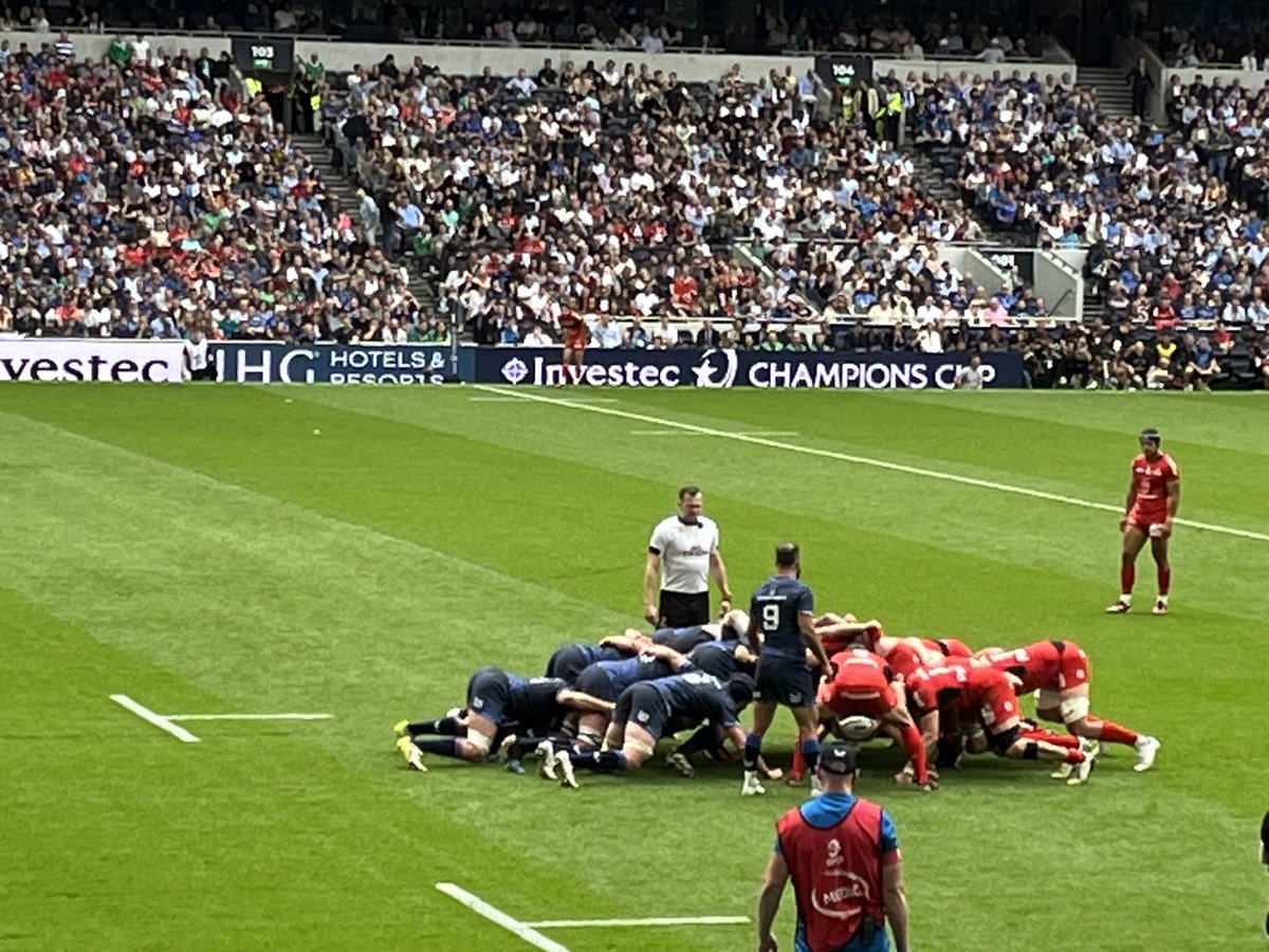 AtkinsMarie27's tweet photo. Brilliant day at the European rugby final great game as a neutral! Back at hotel and enjoying M&amp;S finest snacks before tomorrow catching up with family and some sightseeing! https://t.co/s8DcrlBchY