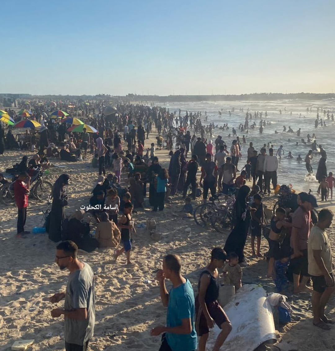 This is how Israel's genocide of Palestinians looks like in Gaza beach today 👇