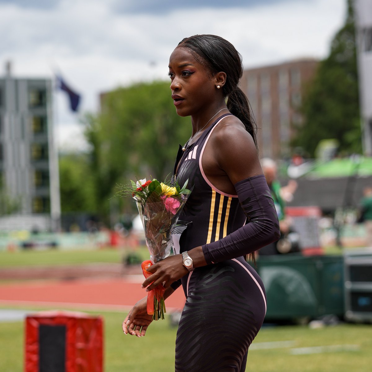 Vive la France! Cyréna Samba-Mayela upsets the favourites including Olympic champ @JCamachoQuinn in the 100m hurdles. 12.52 to equal her own national record ✌️ 📸 @matthewquine #DiamondLeague