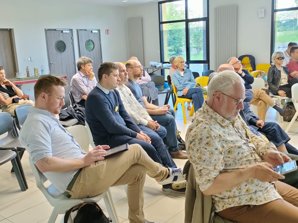 Florence Blatrix tweet media