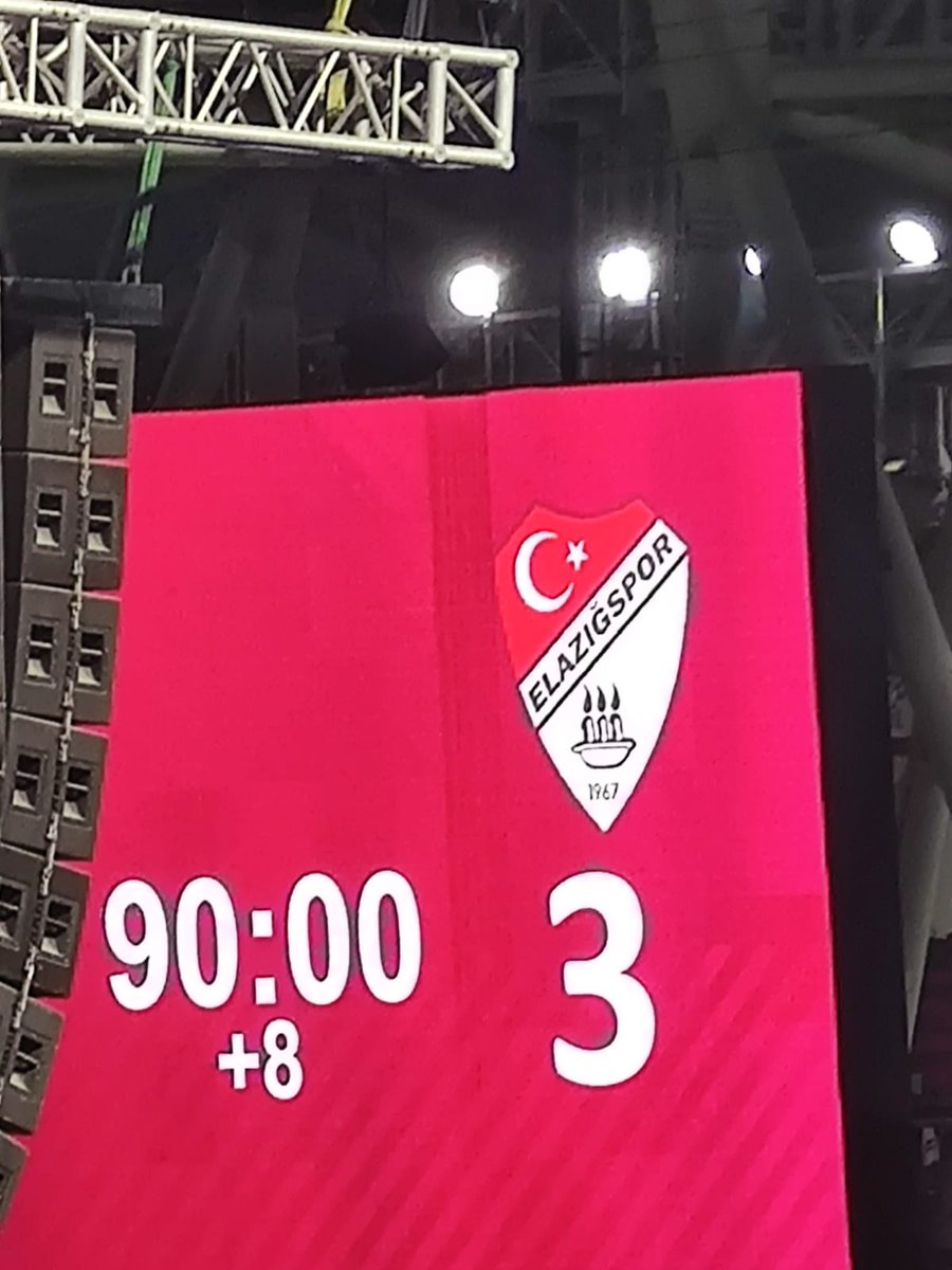 celikbekir23's tweet photo. #Elazığspor https://t.co/6j2nwawEkR