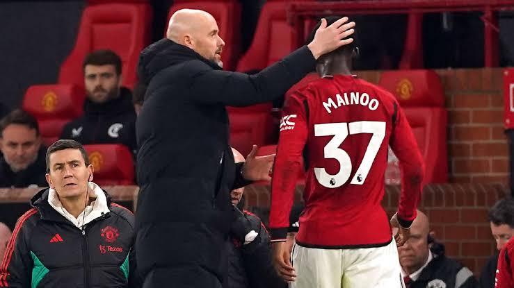 C Jr. (@reddevil_george) on Twitter photo A year ago Ten Hag told Mainoo at Wembley : " We're going to win trophies together, and your day is coming."
One year later Mainoo Won his first major trophy with <a href="/ManUtd/">Manchester United</a> at Wembley against ManCity in which he scored the Winner.
Some things are meant to Happen.
❤️#MUFC #FACUP24 A year ago Ten Hag told Mainoo at Wembley : " We're going to win trophies together, and your day is coming."
One year later Mainoo Won his first major trophy with <a href="/ManUtd/">Manchester United</a> at Wembley against ManCity in which he scored the Winner.
Some things are meant to Happen.
❤️#MUFC #FACUP24
