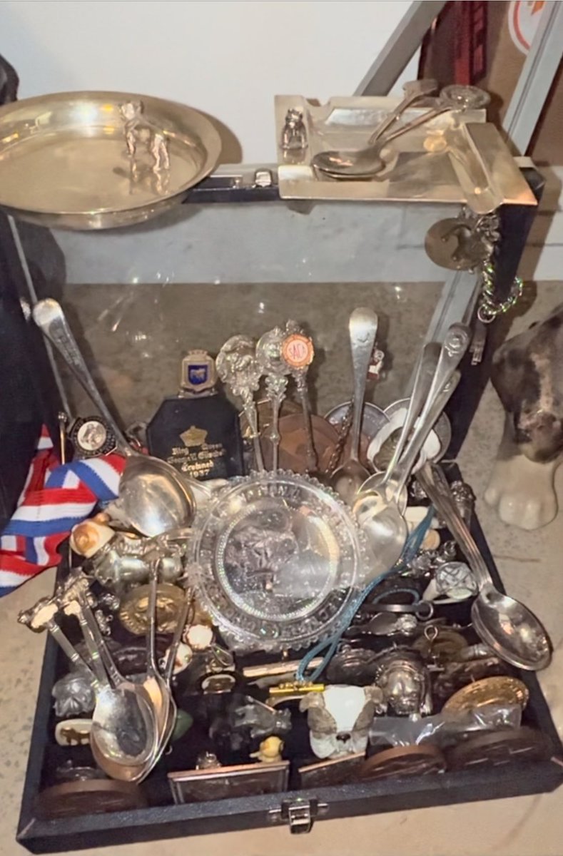 collectibulldog's tweet photo. It certainly looks better in the video version all that #silver Blinging away all these pieces have been saved from the scrap man. I paid a decent price for each piece even though silver is #seen as a #scrapmetal. Many pieces are 925 hallmark or double stamped. This #indicates #quality.