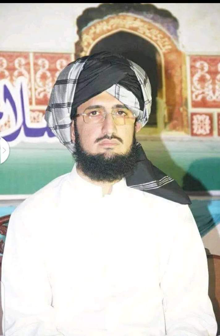 نکل کر خانقاہوں سے ادا کر رسمِ شبیری۔                                        کہ فقر خانقاہی ہے فقط اندوہ دلگیری۔                                        ترےدین وادب سے آ رہی ے بوےرہبانی۔                                      یی ے مرنے والی امتوں کا عالم پیری

<a href="/SahibzadaSulta1/">Sahibzada Sultan M A</a>