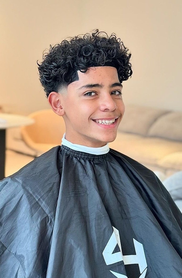 Cristiano Jr. with a fresh haircut 💇🏻‍♂️✨