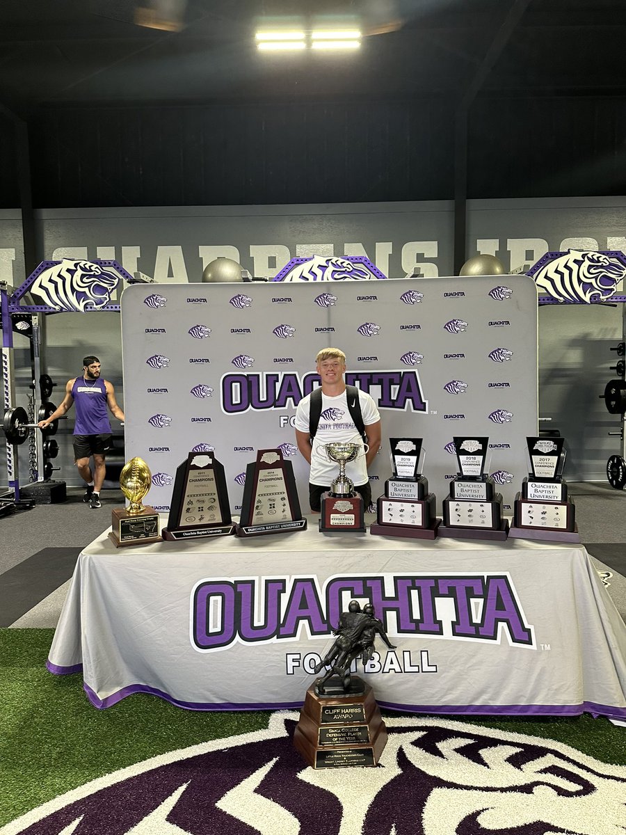 Tyson Johnson tweet media