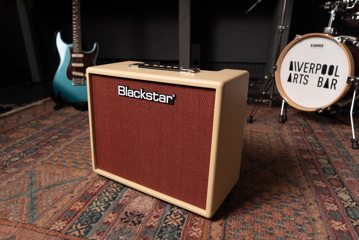 The perfect all tone, no fuss gigging amplifier. Learn more about the Debut 50R: blackstaramps.com/debut-50r/