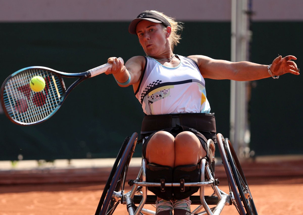 Doubles runners-up honours for Lucy Shuker & Aniek van Koot (NED) at the Barcelona Open... For the second time in three years Lucy & Aniek finish runners-up to Yui Kamiji & Kgothatso Montjane, this time 6-0, 6-3. #BackTheBrits 🇬🇧 | #wheelchairtennis