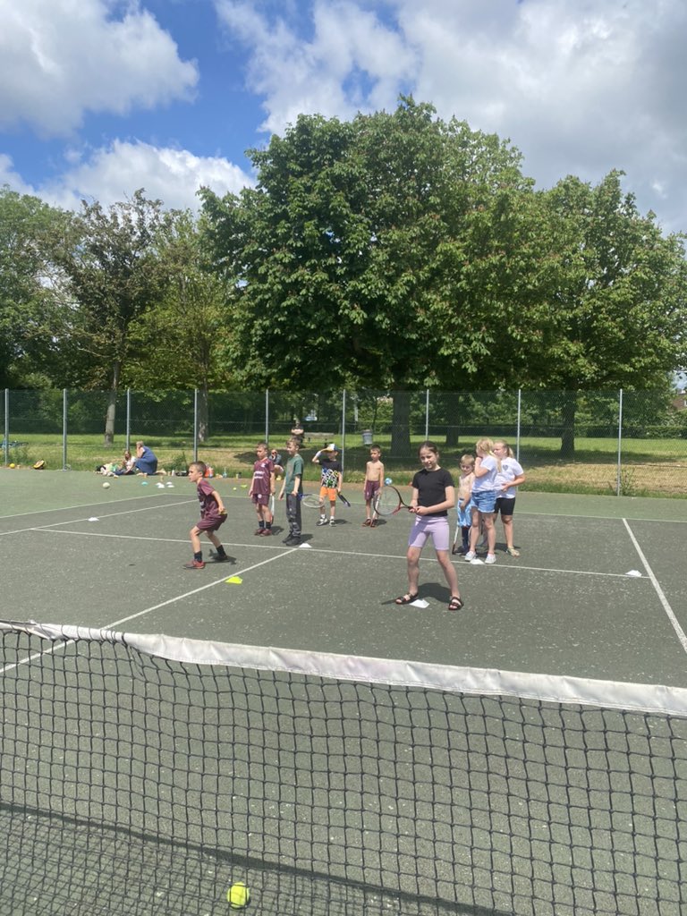 Mira Teodorescu ATF tweet media