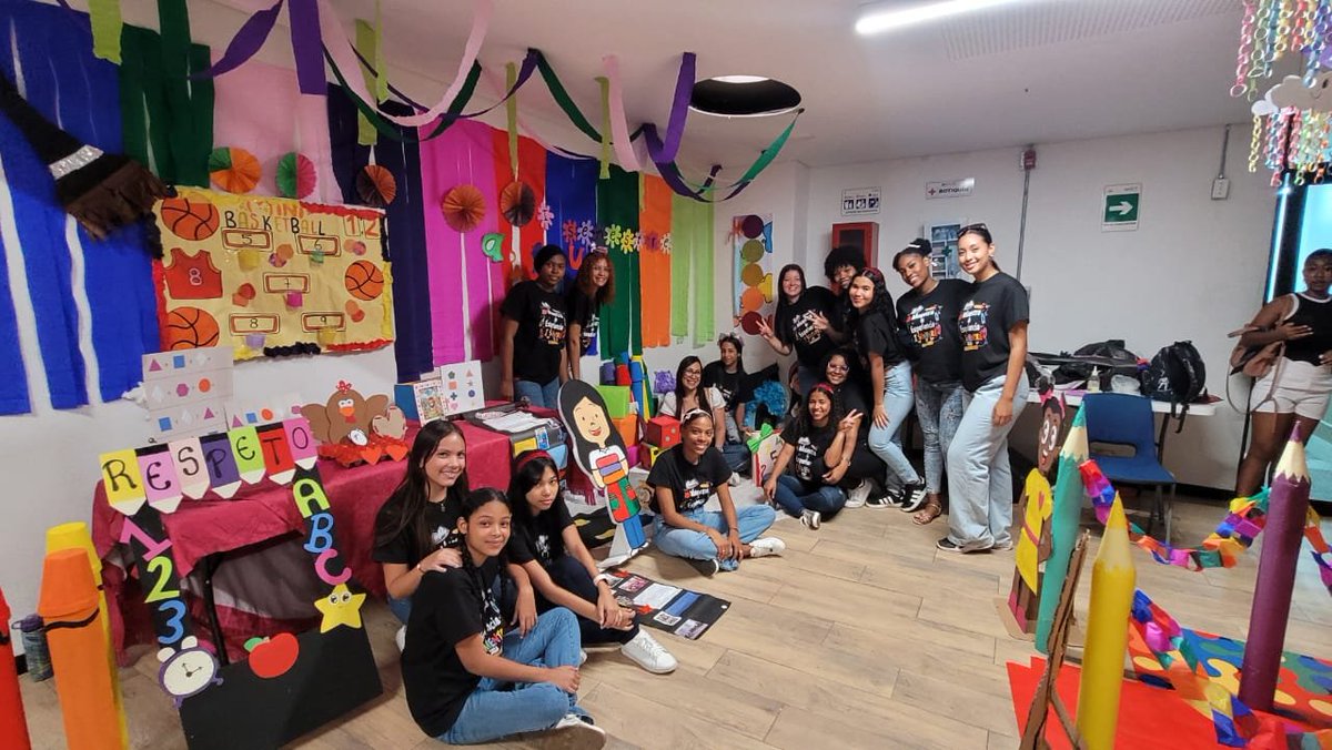 CURNHumanidades's tweet photo. Cerramos semana con la XVII Muestra de Experiencias Exitosas de las Prácticas Pedagógicas Investigativas del Prog de Licenciatura en Educación Infantil @UNINUNEZ, Acreditado en Alta Calidad, junto a Maestras(os) cooperantes de los sitios de práctica... Crea, Innova y Transforma✏️ https://t.co/Fm77Na6Ct8