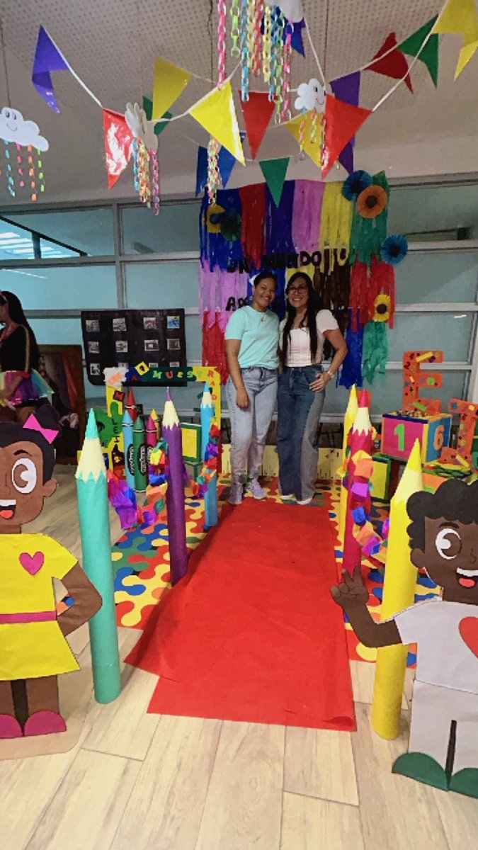 CURNHumanidades's tweet photo. Cerramos semana con la XVII Muestra de Experiencias Exitosas de las Prácticas Pedagógicas Investigativas del Prog de Licenciatura en Educación Infantil @UNINUNEZ, Acreditado en Alta Calidad, junto a Maestras(os) cooperantes de los sitios de práctica... Crea, Innova y Transforma✏️ https://t.co/Fm77Na6Ct8