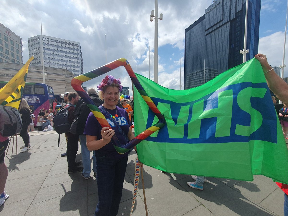 BWC_NHS's tweet photo. Fantastic to see so many #NHS colleagues from across Birmingham and Solihull out in force to support @BirminghamPride today, including plenty from our BWC family. #BirminghamPride #OneNHS https://t.co/YQTFsyrvMV
