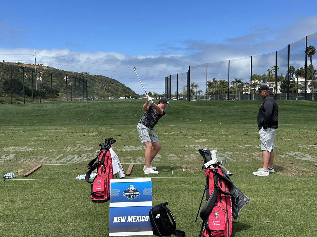 Warming up for round 2. Teeing off at noon PT. #GoLobos 📈 results.golfstat.com/public/leaderb…