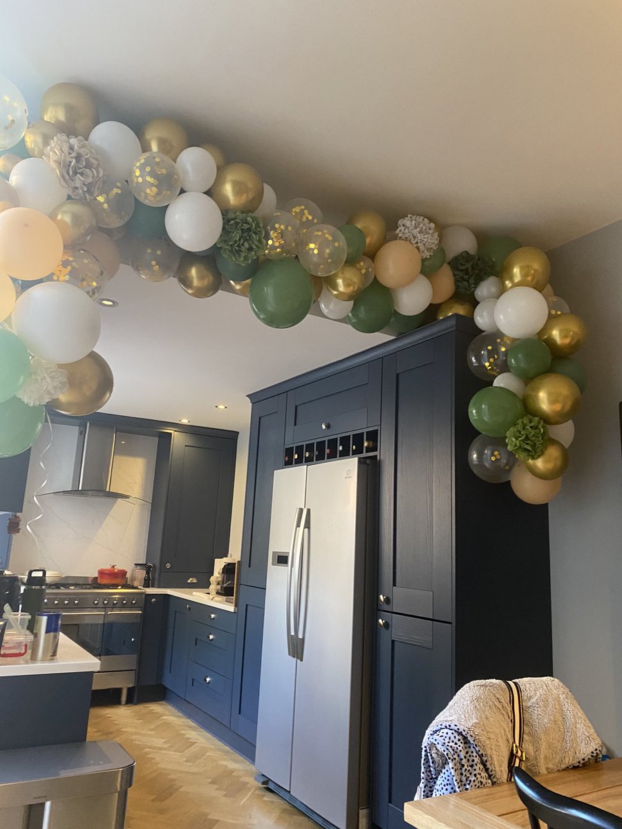 Julie Brake💙 tweet media