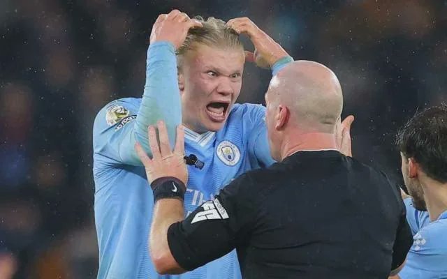 TrollFootball's tweet photo. "I WAS PROMISED COVENTRY CITY IN THE FINAL" https://t.co/6cO3pqxrgD