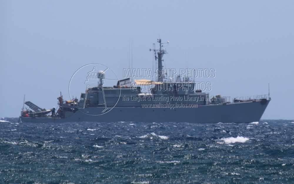 #MarineNationale #Eridanclass #minehunter #FS_LYRE #berthing at #grandharbourmalta - 25.05.2024 - maltashipphotos.com - NO PHOTOS can be used or manipulated without our permission @FranceinMalta @WarshipCam @MarineNationale @WarshipPorn @WarshipsIFR @warshipworld