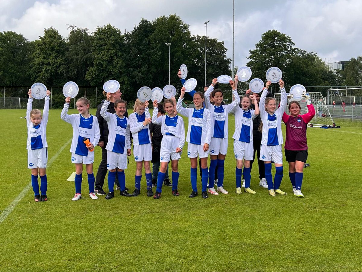 DSVP M011-2 ONGESLAGEN PERIODE KAMPIOEN!!!!!!!

sv Gouda J011-4 -DSVP M011-2, 3-5

dsvp.nl/113/66880/uits…