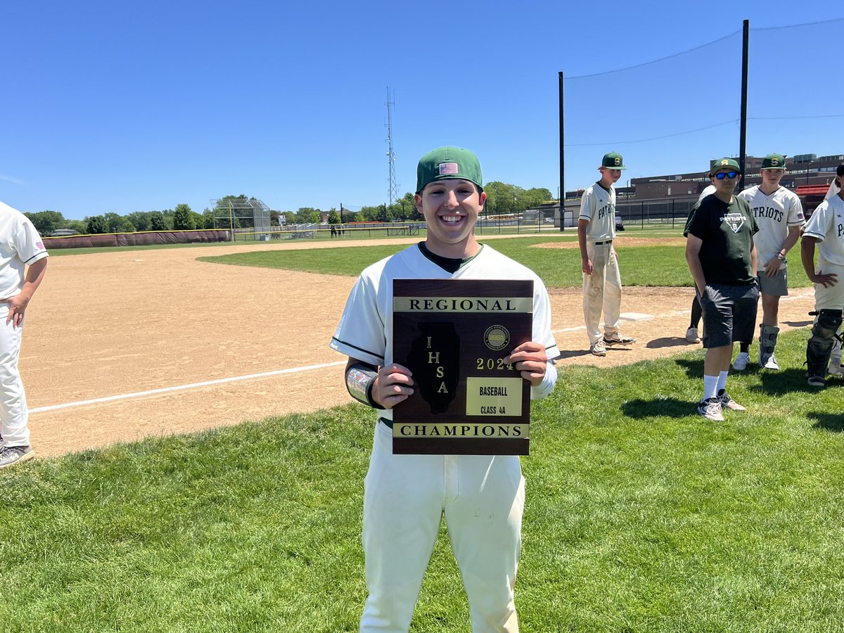 daverite's tweet photo. Regional Champs!! @brandoschultz44 @dolenga @SHSPatsBaseball https://t.co/hafBdPx9Yy