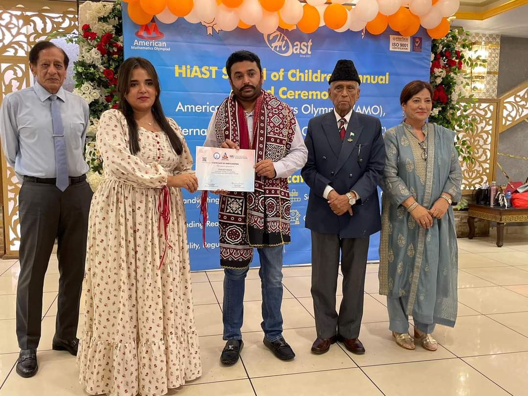 SyedAllahDinoS3's tweet photo. Mayor Hyderabad @KashifShoroPPP Sb
Distributed Awards &amp; Certificates to the students of #Hiast at Crown Banquet, Hyderabad.
@BBhuttoZardari @AseefaBZ @MediaCellPPP @PPPDigital_ https://t.co/U0knD1GQ8m