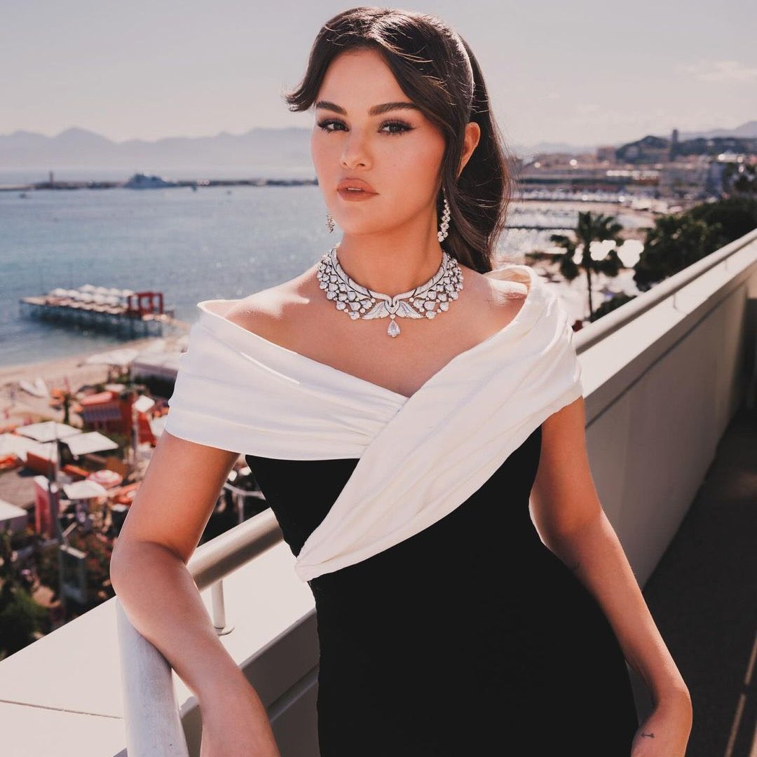KCA favorite TV                Cannes Best              
         Actress                               Actress
                                    
            2009                                   2024