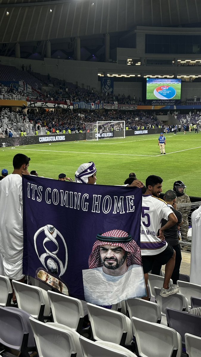 b9vkk's tweet photo. من له عوايد مايخليها🔥💜 https://t.co/u5NuJTkCsy