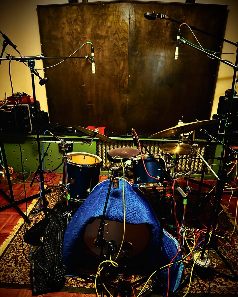 galaxypark617's tweet image. Phantom Ocean - in working on new EP #punkrock #gargerock #coles4038 #recordingstudio #recording #newmusic